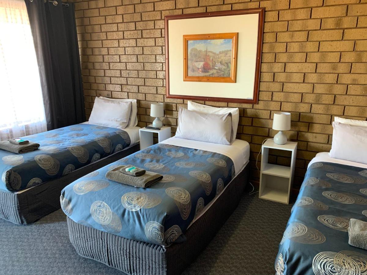 Airport Whyalla Motel Bagian luar foto