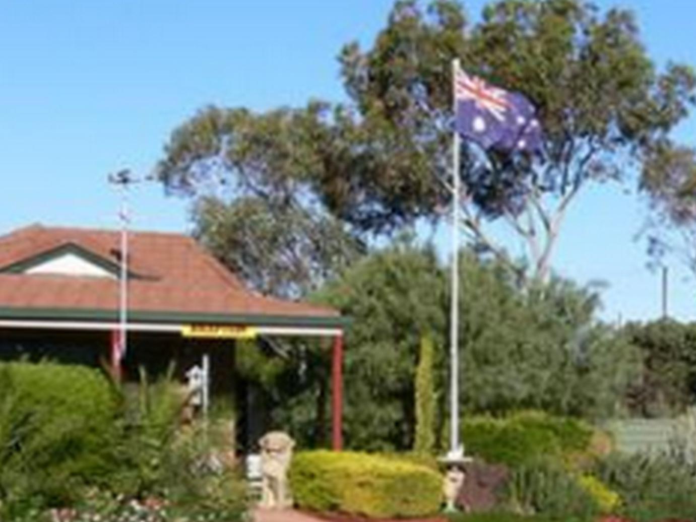 Airport Whyalla Motel Bagian luar foto